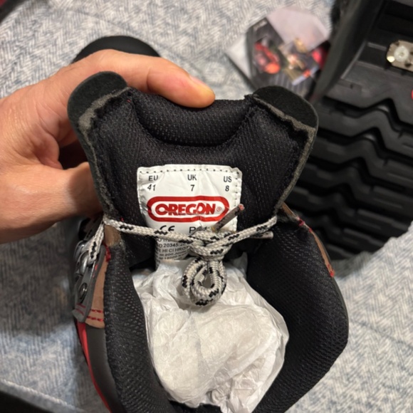 NWT Oregon Boots, Leather Chainsaw Na, Si #295450-8 - Picture 7 of 8